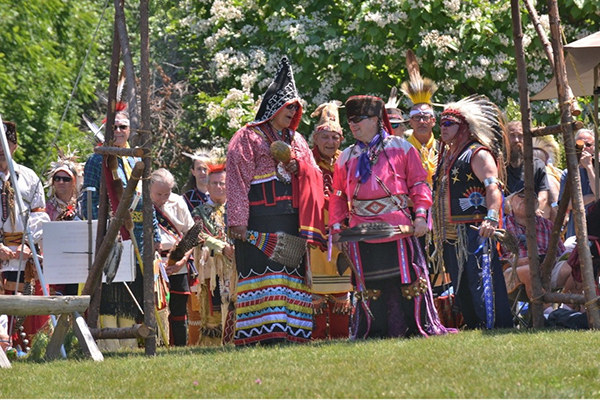 Mt. Kearsarge Indian Museum Powwow